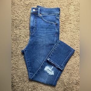 Women’s  Express Skinny Super High Rise size 2 Regular